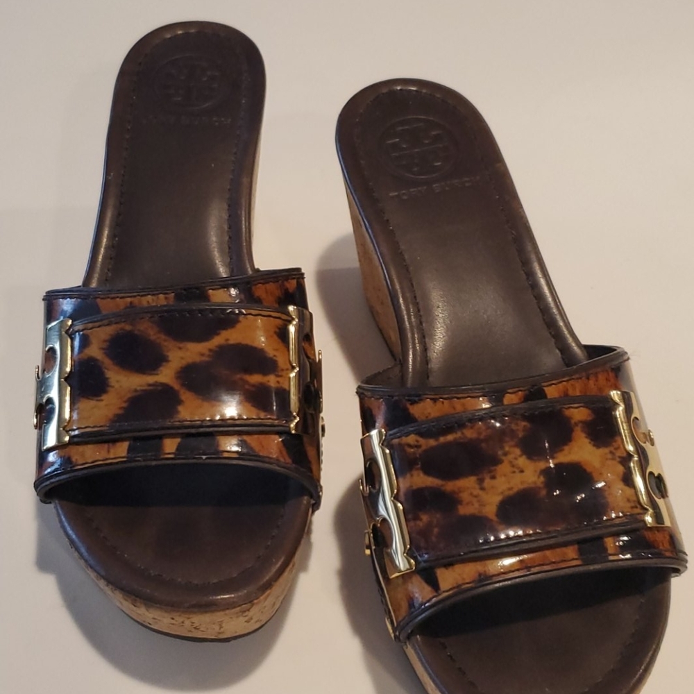 Tory Burch size 8 wedges/platform